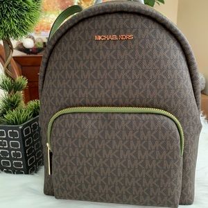 🌸MK Erin Medium Evergreen Backpack